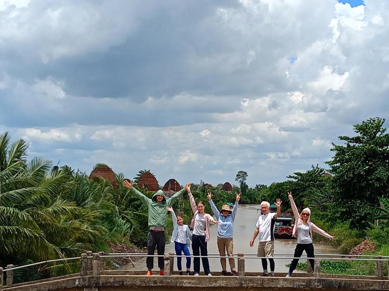 Mekong Pottery Homestay, Green-Friendly & Boat Tour Vĩnh Long エクステリア 写真